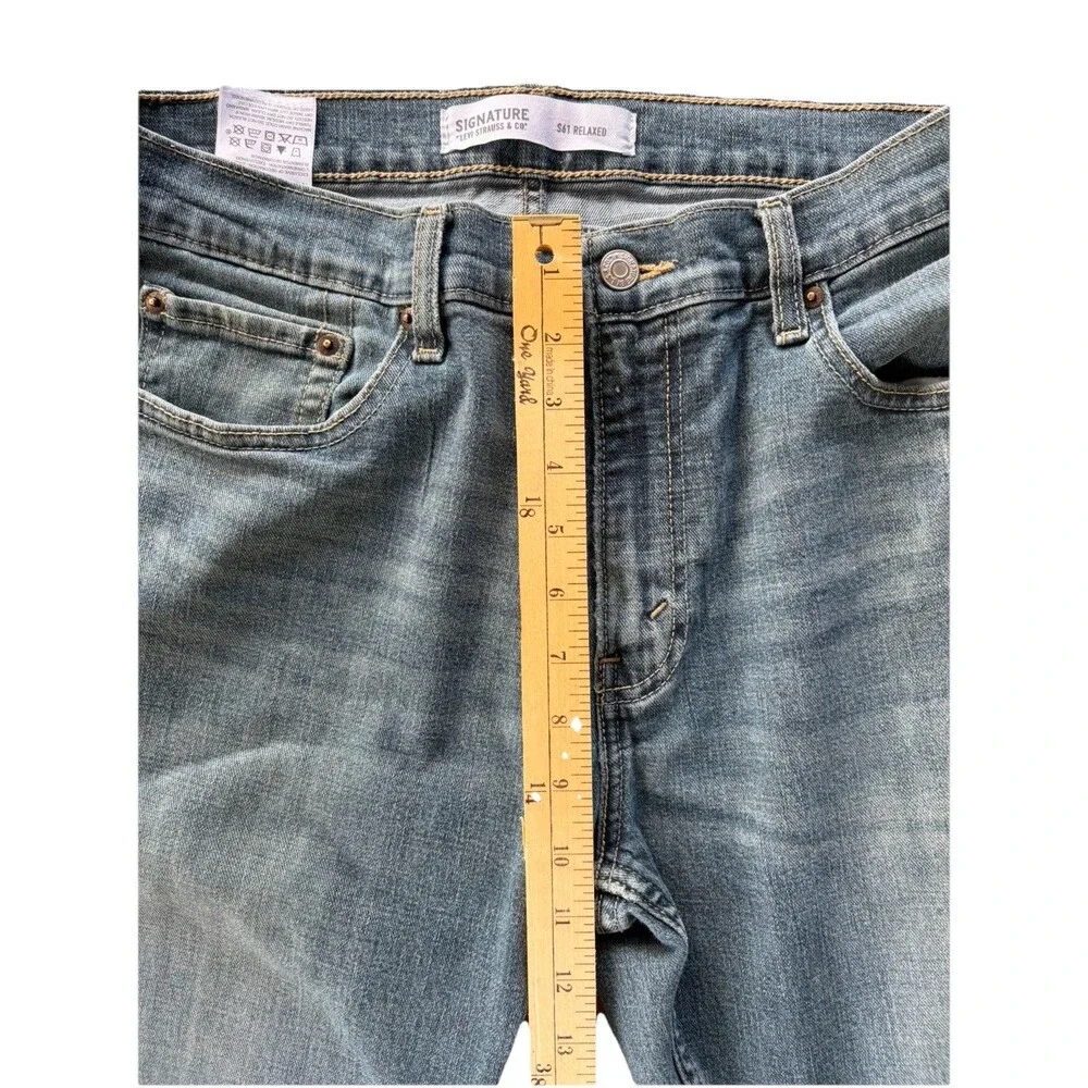 Levi Strauss Signature Jeans Mens 34x34 Relaxed Fit Straight Fit Blue Faded